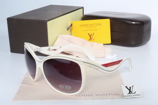 Iv Boutique Sunglasses 016